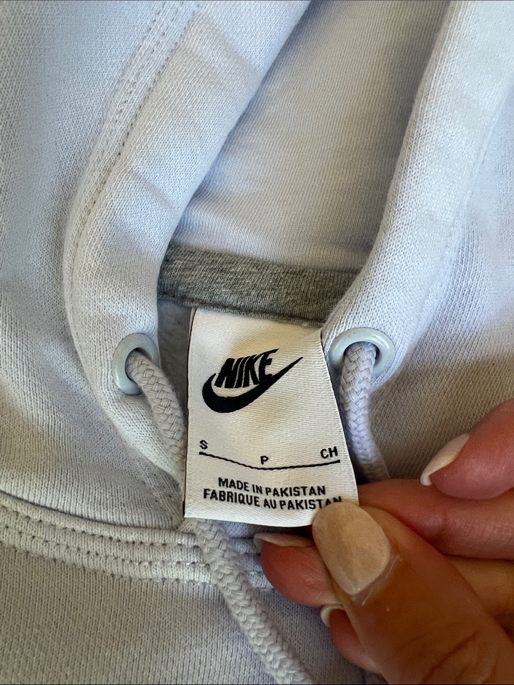 Nike Men’s Light Purple Hooded Sweatshirt - Picture 2 of 6